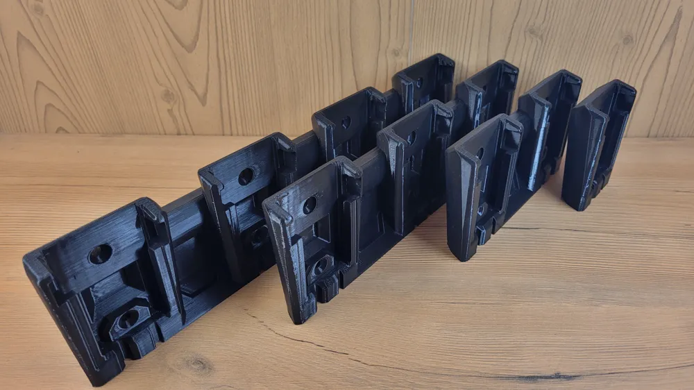 Milwaukee battery holder M18 - quadruple holder foto 1