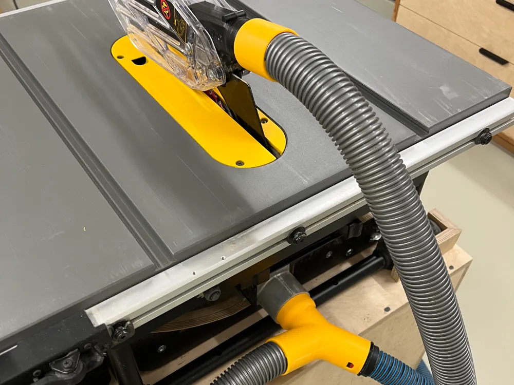 Dust extraction table saw Dewalt 7492 Bosch C35 foto 1