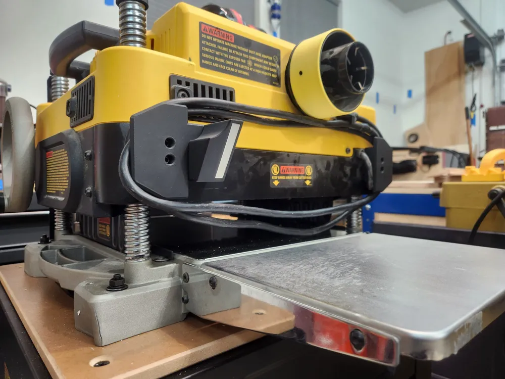 DeWalt Planer DW735 Outfeed and Cable Support foto 1
