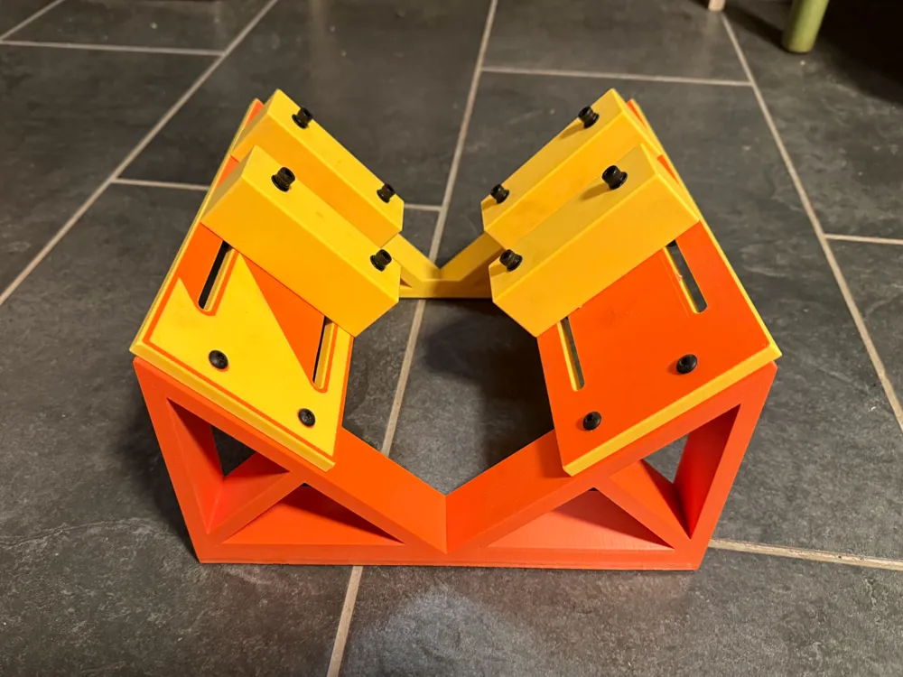 Corner spline jig foto 1