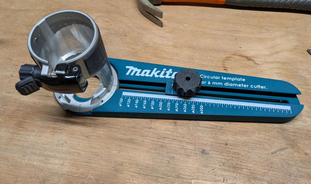 Circular template for Makita router foto 1